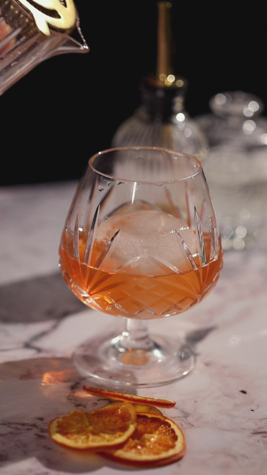 Whiskey Citrus Pour – Over Ice B-Roll (Vertical, 1080p, 19s)