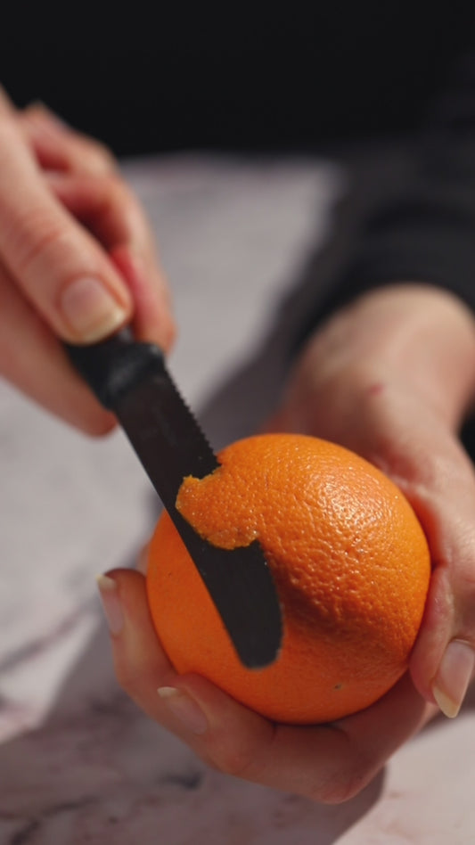 Citrus Peel For Garnish – Over Ice B-Roll (Vertical, 1080p, 2s)